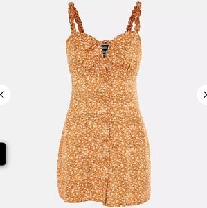 BNWT Misguided button down dress size 6